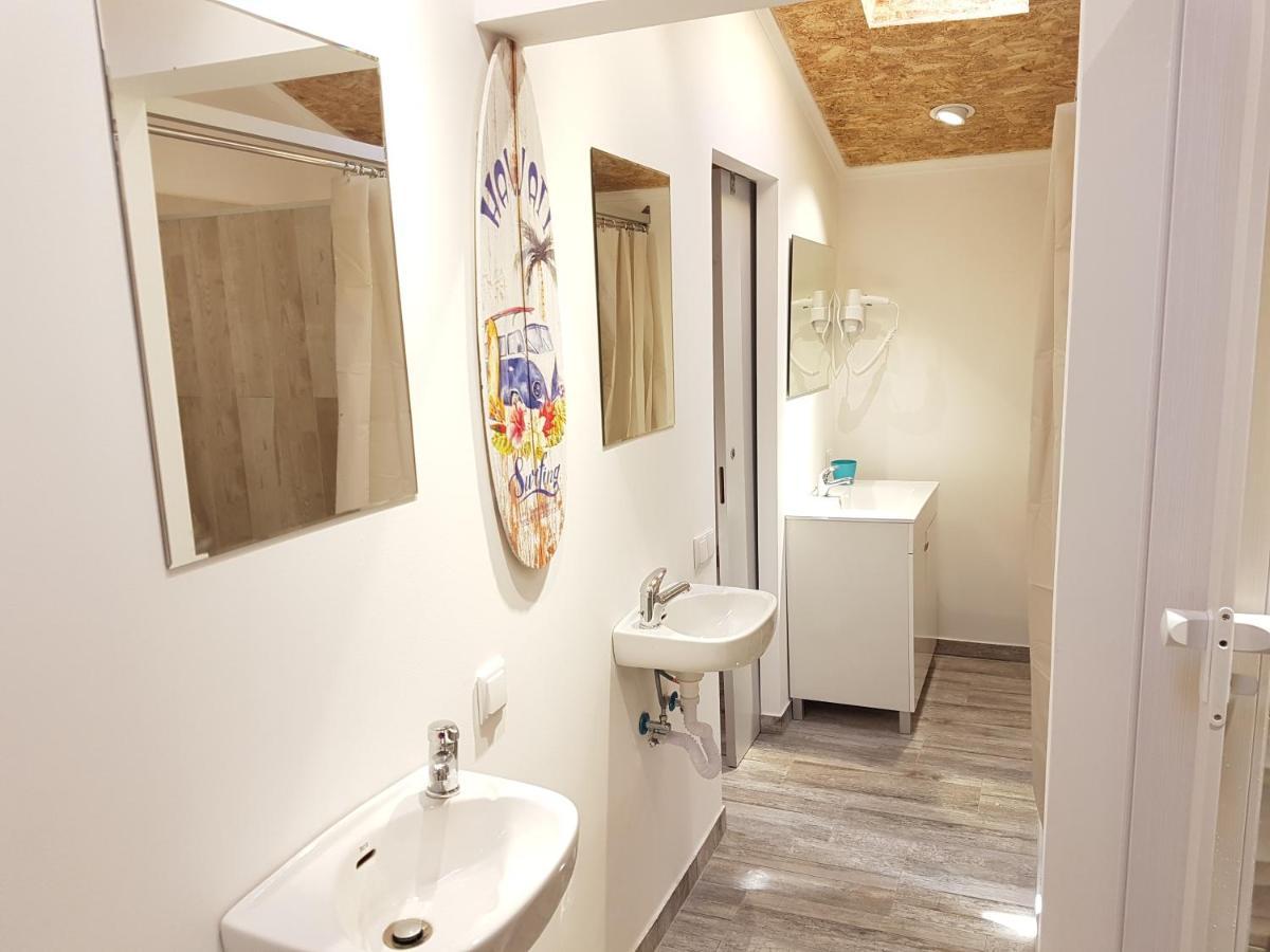 Vila Maria Mix Dorm By Host-Point Costa da Caparica Dış mekan fotoğraf